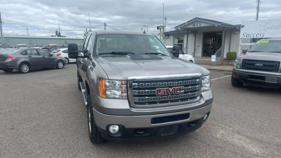 Used 2013 GMC Sierra 2500 SLT w/ SLT Convenience Package