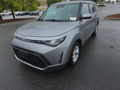 Used 2023 Kia Soul LX w/ Option Group 015