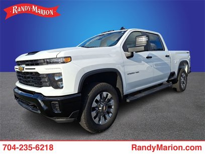 Used 2024 Chevrolet Silverado 2500 Custom w/ Custom Value Package
