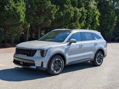 New 2025 Kia Sorento S w/ Panoramic Sunroof Package