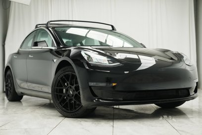 Used 2019 Tesla Model 3 Mid Range