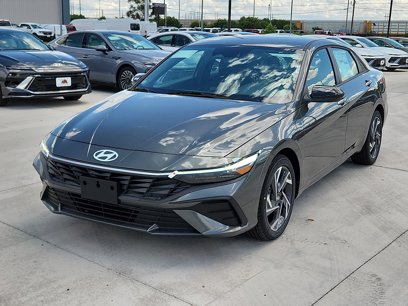 New 2025 Hyundai Elantra Sport