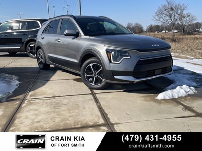 New 2025 Kia Niro EX