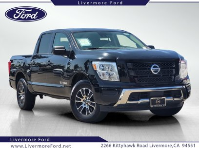 Used 2022 Nissan Titan SV