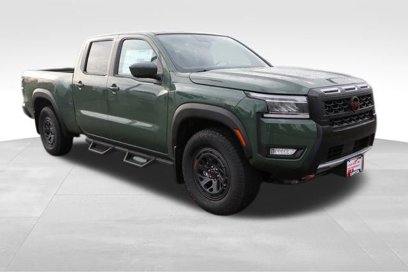 New 2025 Nissan Frontier PRO-4X w/ Tow Package