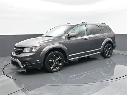 Used 2018 Dodge Journey Crossroad w/ Nav & Sun Group
