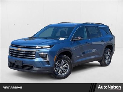 New 2025 Chevrolet Traverse LT w/ Driver Confidence Package