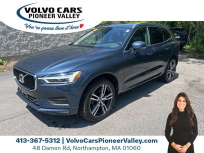 Used 2018 Volvo XC60 T5 Momentum w/ Convenience Package