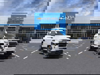 New 2025 Chevrolet Traverse LT