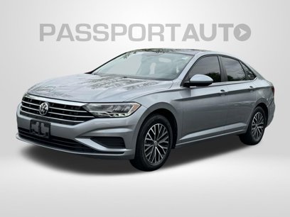 Used 2021 Volkswagen Jetta SE w/ SE Cold Weather Package
