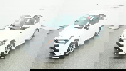 New 2025 Toyota Corolla LE