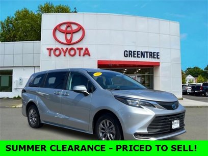 Certified 2024 Toyota Sienna LE