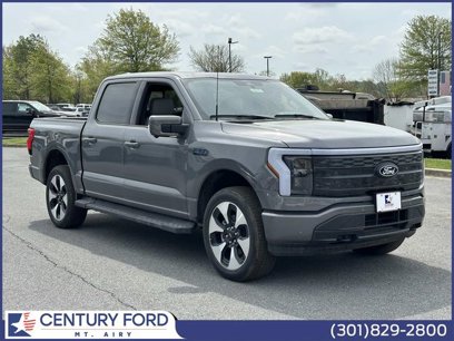 New 2025 Ford F150 Lightning Platinum