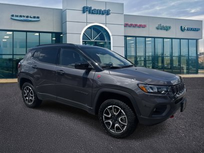Used 2024 Jeep Compass Trailhawk w/ Trailhawk Convenience Group