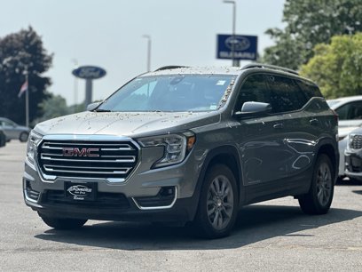 Used 2024 GMC Terrain SLT