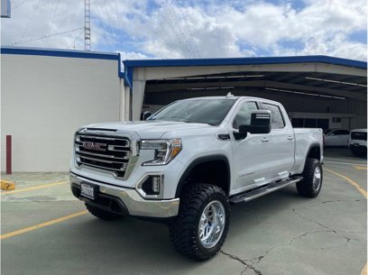 Used 2021 GMC Sierra 1500 SLT w/ SLT Premium Plus Package