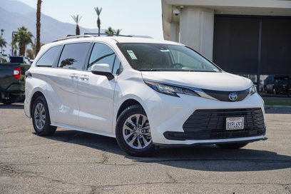 Used 2022 Toyota Sienna LE