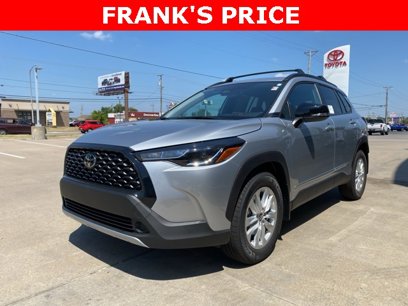 New 2025 Toyota Corolla Cross LE