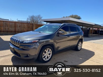 Used 2016 Jeep Cherokee Latitude w/ Comfort & Sound Group