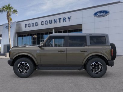 New 2025 Ford Bronco Outer Banks