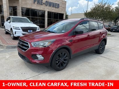 Used 2017 Ford Escape SE w/ Equipment Group 201A