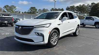 Certified 2024 Buick Enclave Essence