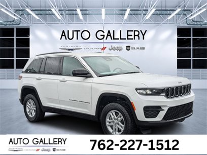 New 2025 Jeep Grand Cherokee Laredo w/ Luxury Tech Group I