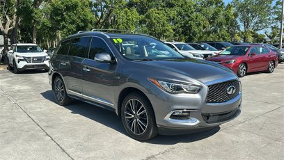 Used 2019 INFINITI QX60 Luxe w/ Sensory Package