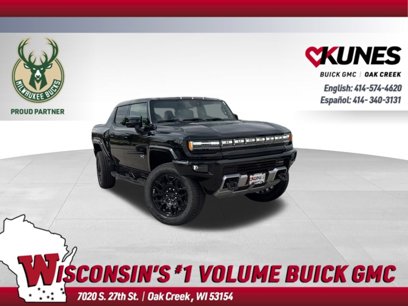 New 2025 GMC Hummer EV 2X w/ LPO, Dark Essentials Package