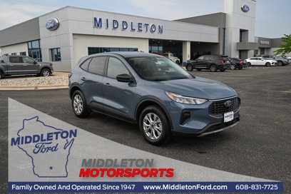 New 2025 Ford Escape Active w/ Cold Weather Package