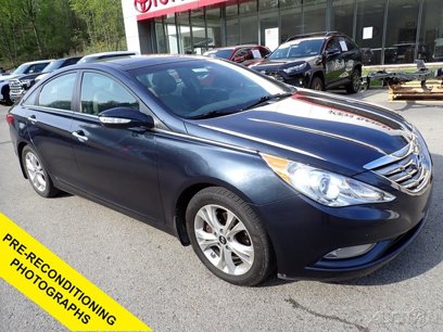 Used 2012 Hyundai Sonata Limited w/ Navigation Pkg