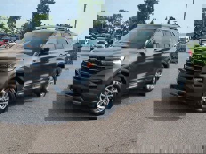 Used 2020 Ford Explorer XLT w/ Equipment Group 202A