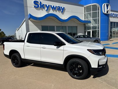 New 2025 Honda Ridgeline Black Edition