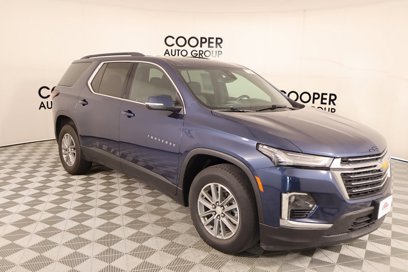 Used 2022 Chevrolet Traverse LT w/ LPO, Cargo Package
