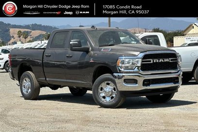 New 2024 RAM 2500 Tradesman w/ Chrome Appearance Group