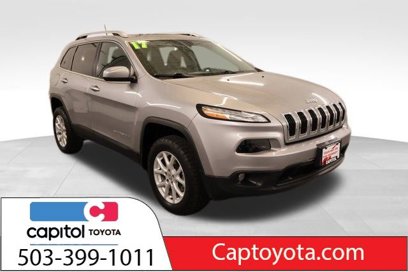 Used 2017 Jeep Cherokee Latitude w/ Comfort/Convenience Group