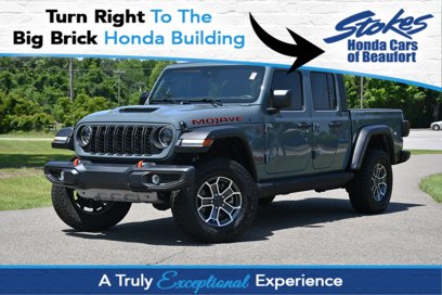 Used 2024 Jeep Gladiator Mojave w/ Convenience Group