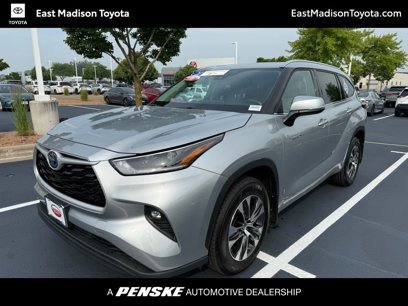 Certified 2021 Toyota Highlander XLE