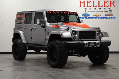 Used 2015 Jeep Wrangler Unlimited Sahara w/ Connectivity Group