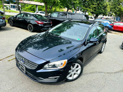Used 2016 Volvo V60 T5 Premier w/ Convenience Package