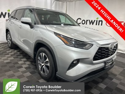 Used 2024 Toyota Highlander XLE