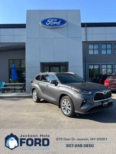 Used 2023 Toyota Highlander Limited