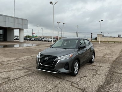 Certified 2025 Nissan Kicks Play S