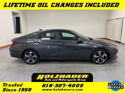 Used 2022 Hyundai Elantra SEL w/ Convenience + Premium Package