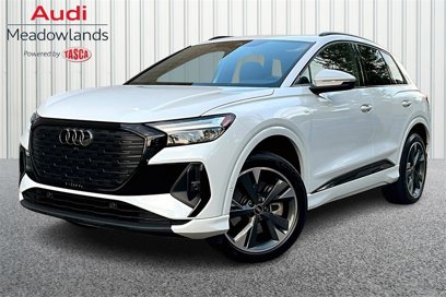 Used 2024 Audi Q4 e-tron Premium Plus