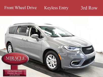 Used 2022 Chrysler Pacifica Touring-L