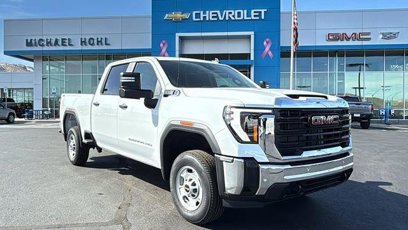 New 2025 GMC Sierra 2500 Pro w/ 1SA Pro Safety Plus Package
