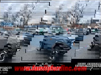 New 2025 Ford Bronco Badlands w/ Sasquatch Package