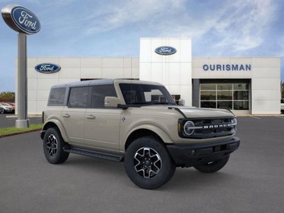 New 2025 Ford Bronco Outer Banks