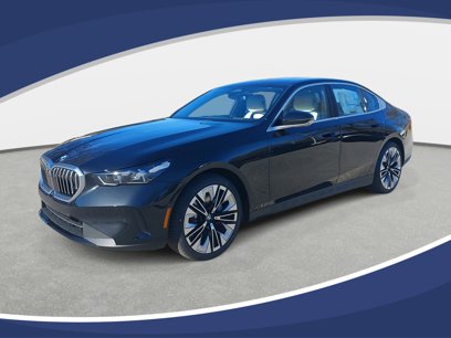 New 2025 BMW 530i w/ Premium Package